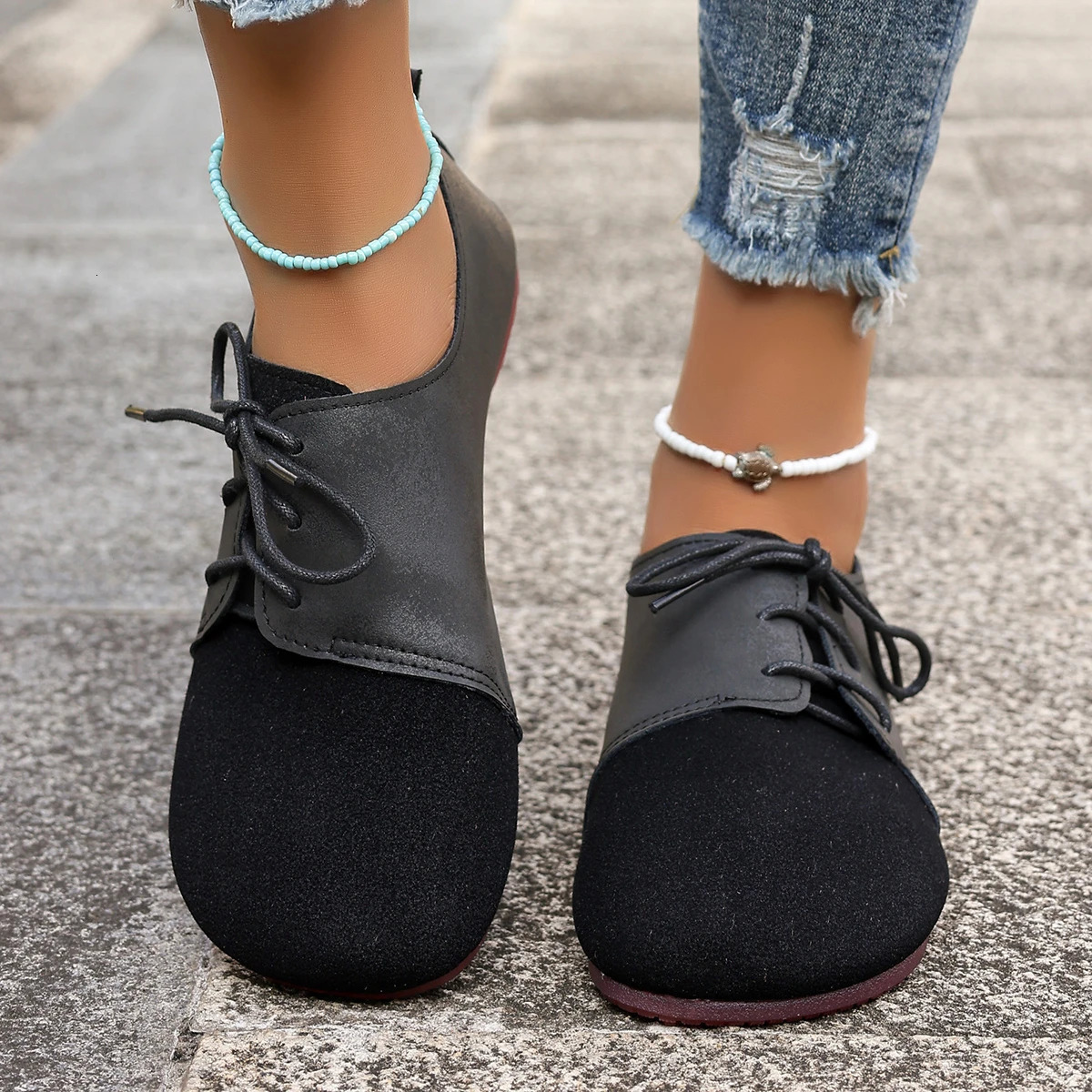 Woman Flats Shoes Loafers Fashion Casual Sports Sneakers Trend Womens Fashion Dress Shoes Lace Up Femme Zapatos 250731