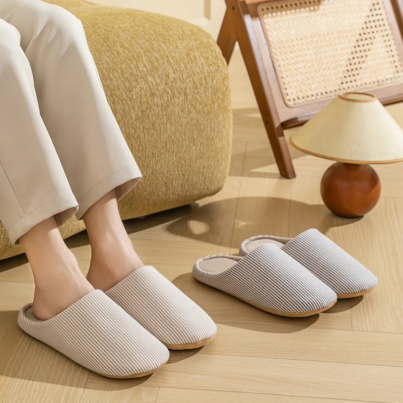 Unisex Home Slippers Soft Fur Slippers Warm Indoor Flat Slides Nonslip Couples Shoes Bedroom Light Slience Flats Autumn Spring 250731