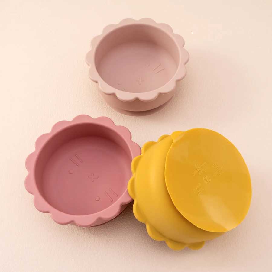 1PC Baby Silicone Bowl Cute Cartoon Lion Shape Baby Tableware Solid Color Baby Food Storage BPA Free Suction Baby Feeding Tray X2508061