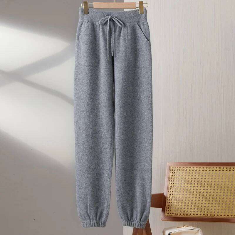 100% Merino Wool Women's Knitted Trousers, Popular, Fashionable, Warm, Pocket, Small Leg Pants 2024 Autumn And Winter New Style 250806