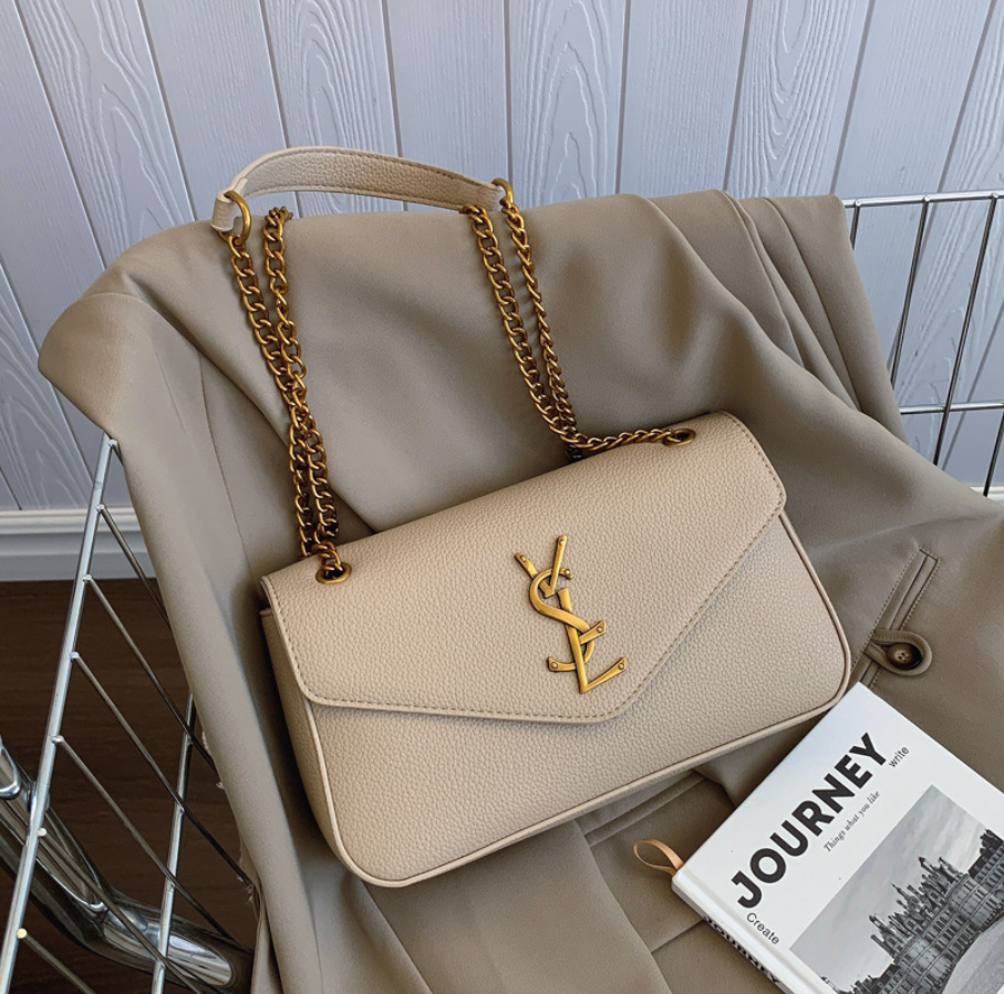 2025 Designer Bag Crossbody Bag Shoulder Bag Purse Fashion Hundred Banquet Bag High Quality Leather Tramp Bag Multicolor Buckle Crescent Bag