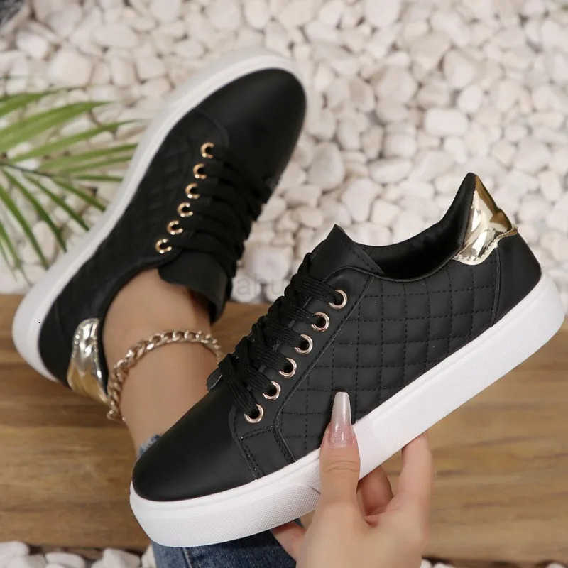 Lace-up White Sports Women Vulcanized Shoes Women Sneakers Tennis Platform Shoes for Women Comfort Casual Flat Tennis Shoes for Women M250818