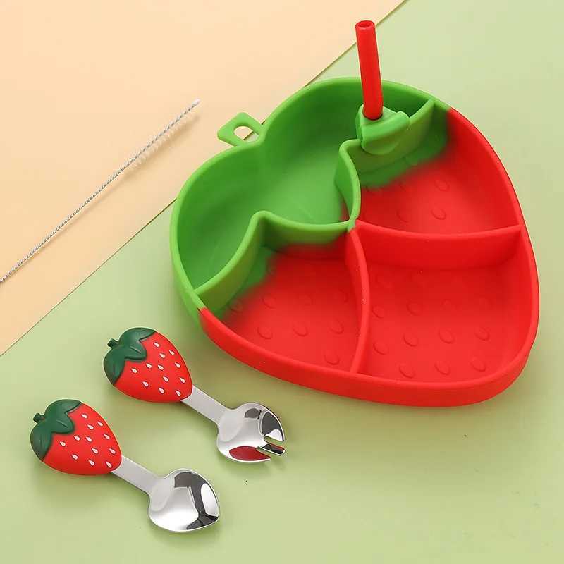 Baby Safe Silicone Dining Plate Suction Strawberry Children Dishes Feeding Toddler Training Tableware Cartoon Kids Plate Set X250806
