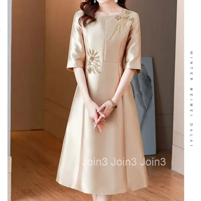 Luxury Satin Womens Dress Summer New Vintage Flower Embroidered Beads Round Neck A-Line Midi Elegant Wedding Party Dresses J103