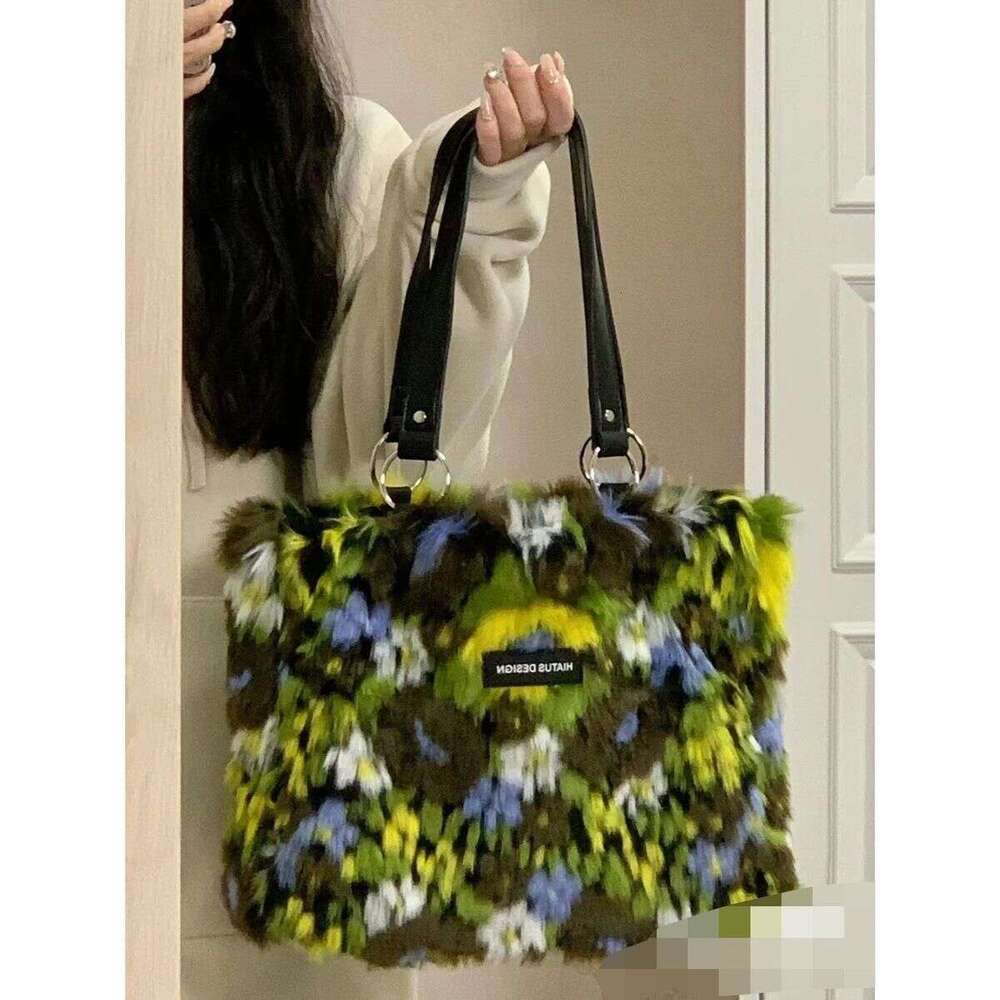 Designer Bag Tote bag Shoulder bag Plush For Women Large Capacity Y K Autumn Winter Furry Niche Design Handbag