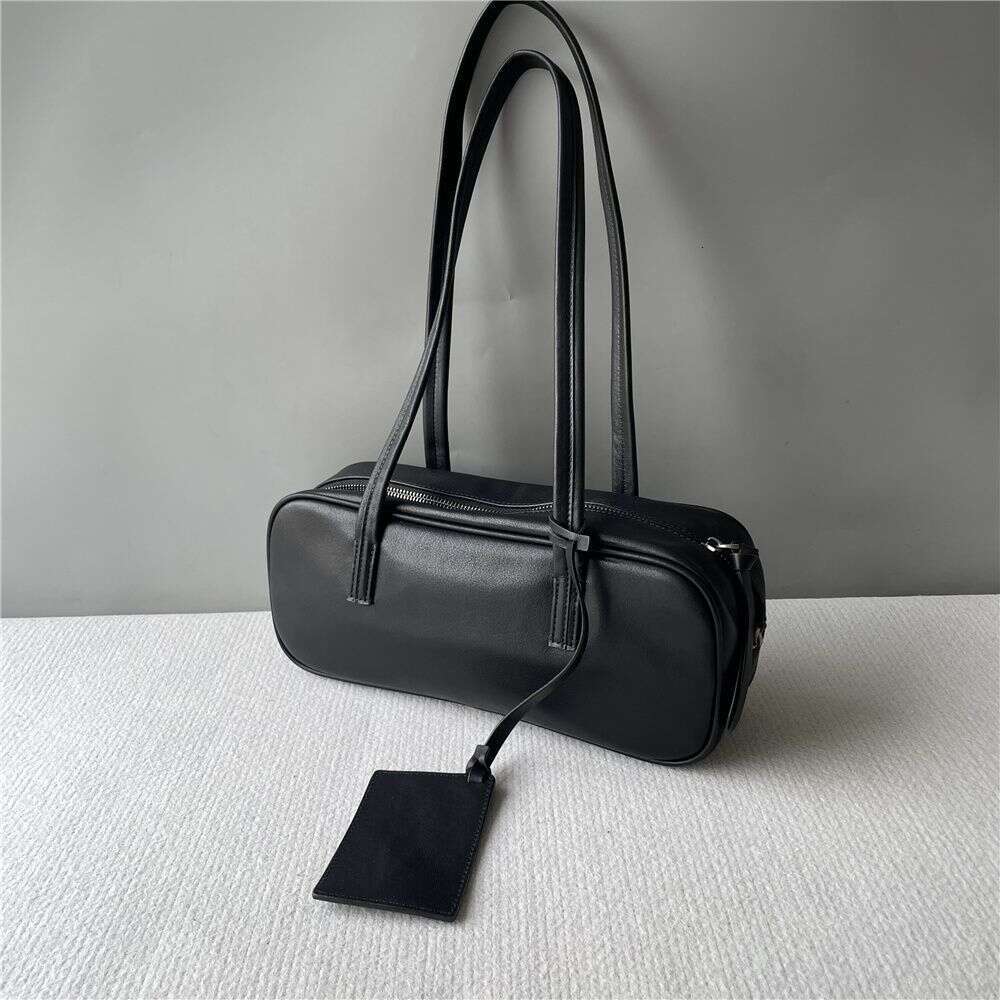 Designer Bag Tote Shoulder Bag New Genuine Leather Handbag Underarm Fashion Versatile Simple Bowling Large Capacity Baguette