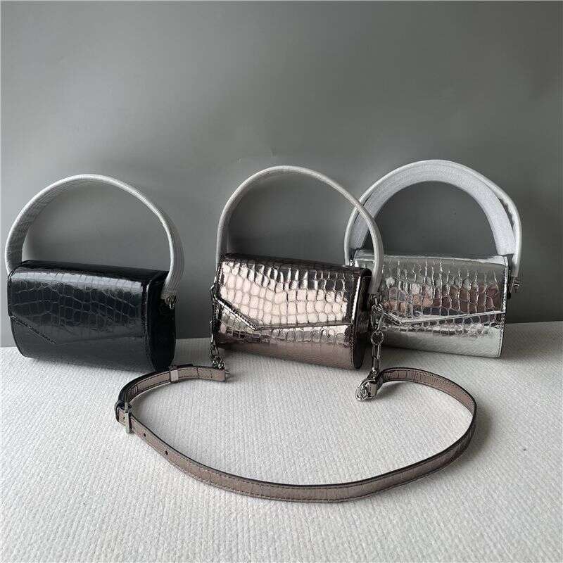 Designer Bag Tote Shoulder Bag Crocodile Texture Single Crossbody Fashion New Model Women S Niche Simple Underarm Small Square