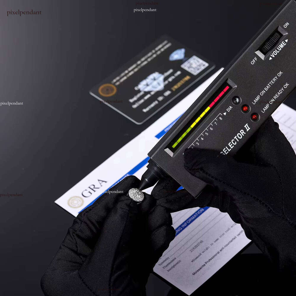 Gra Certified Round Clustered Sterling Sier Silicon Stone Stud Earrings for Men and Women