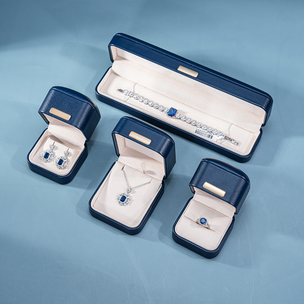 Premium Tailor-Made PU Leather Gift Box | Chic Accessory Holder