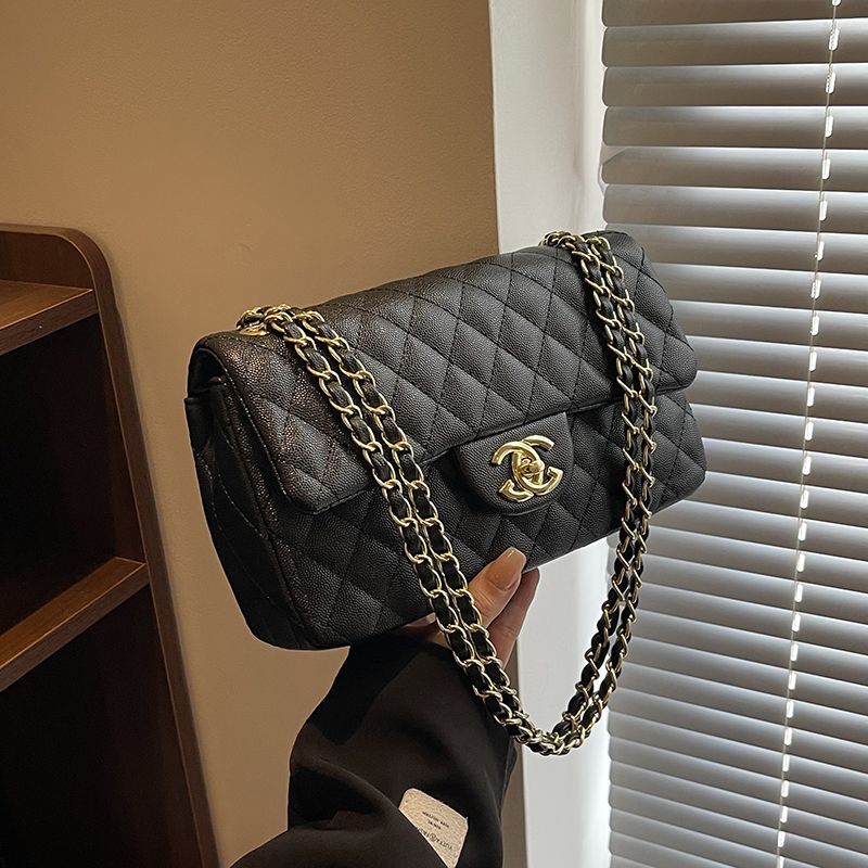 Designer Bag Shoulder Bag Luxury Bag New Designer Bags Versatile Exquisite And Elegant For Womens Black White Red Brown Underarm Shoulder Fa B D
