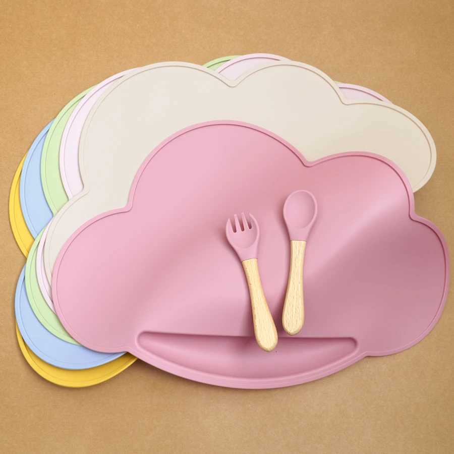 1pc Silicone Cloud Shape Baby Placemat Portable Placemat for Feeding Dishes Plate Kids Non-slip Plate Mat Childrens Tableware X250806