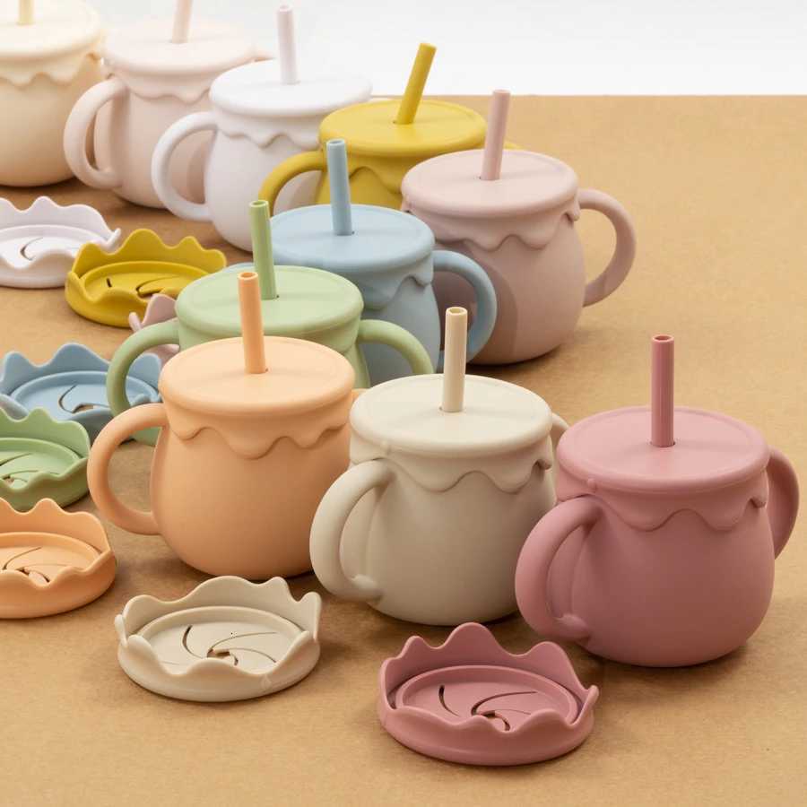 New Kids Silicone Feeding Food Storage Box Snack Cup Portable Newborn Drinking Cup Infant Dual Purpose Sippy Cup Baby Supplies X250806