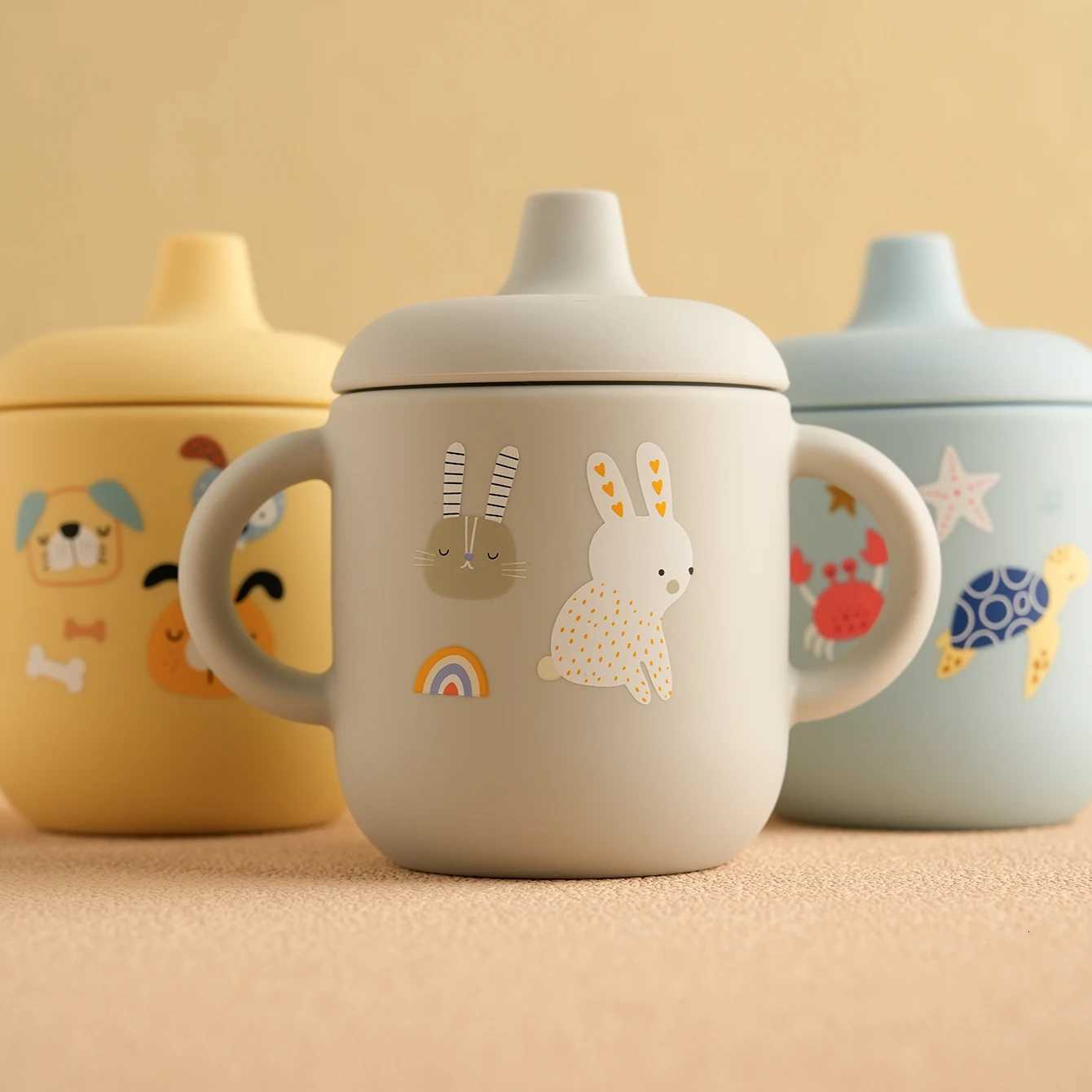 1PCS Silicone Baby Cup Portable Baby Water Bottle with Cut Animal Flower Transportation Pattern Baby Cups Portable Baby Tableware X250806