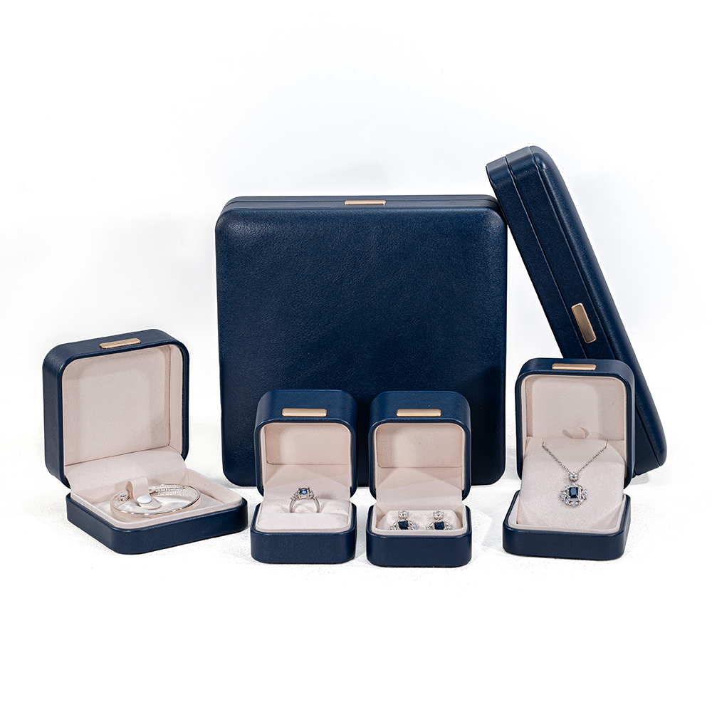 Premium Tailor-Made PU Leather Gift Box | Chic Accessory Holder