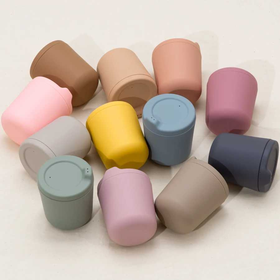 New Silicone Baby Drinking Cup Infant Feeding Liquid Leak-proof Cup Portable Childrens Water Bottles Newborn Accessories X250806