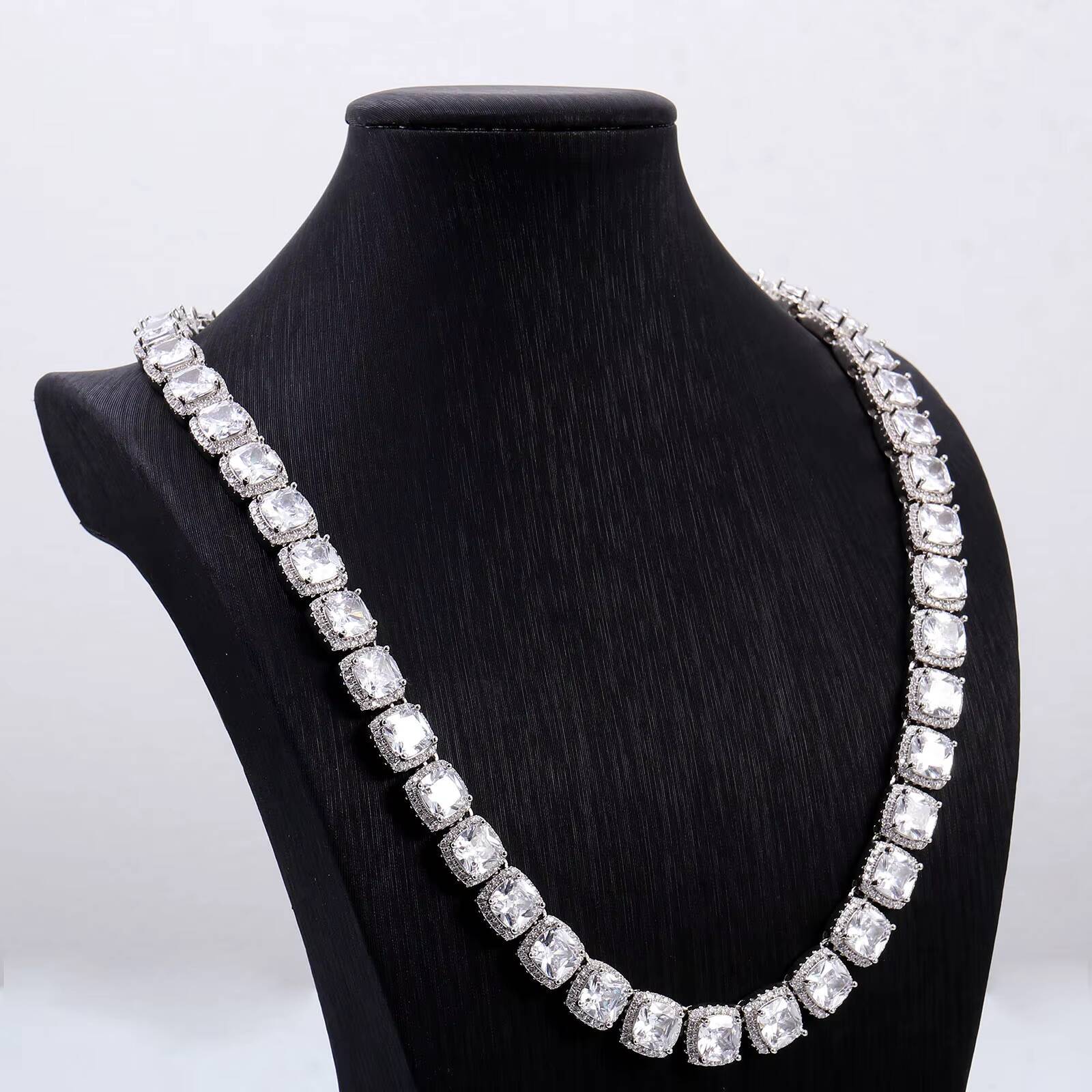Wholesale 8mm Silver Gold Iced Out Hop Tennis Link Chain Fashion Moissanite Necklace for Men
