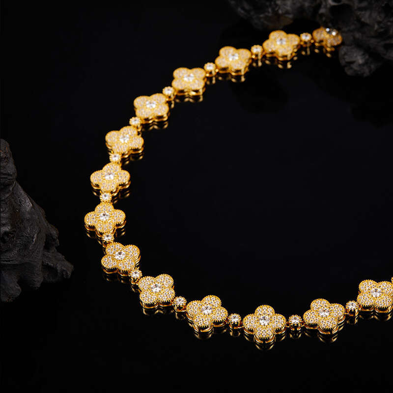 Iced Out VVS 15mm Inlaid Hip Hop Cuban Four-Leaf Clover Necklace Hollow Design Fashion Item Factory