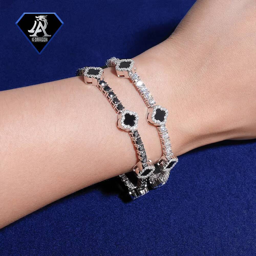 Stylish 3mm Moissanite Tennis Bracelet with DiamondCut Contrast Glimmering on 925 Silver Chain for Any Occasion