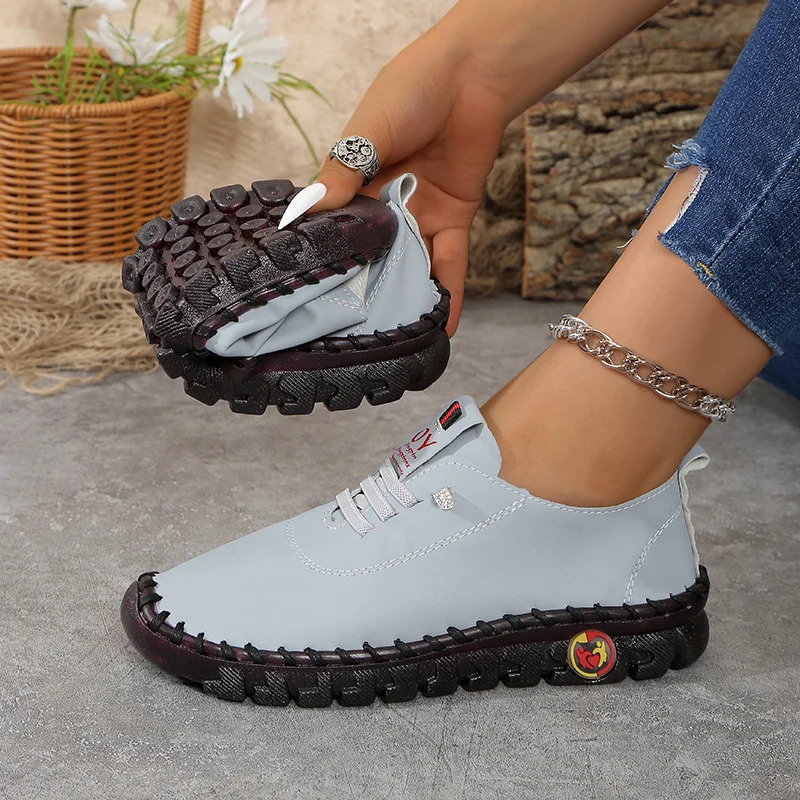 Womens Wide Fit Sizes 35-45 Leather Sneakers Flat Elastic Slip-On Loafers Comfortable Casual Shoes for Moms Womens Shoes 250731