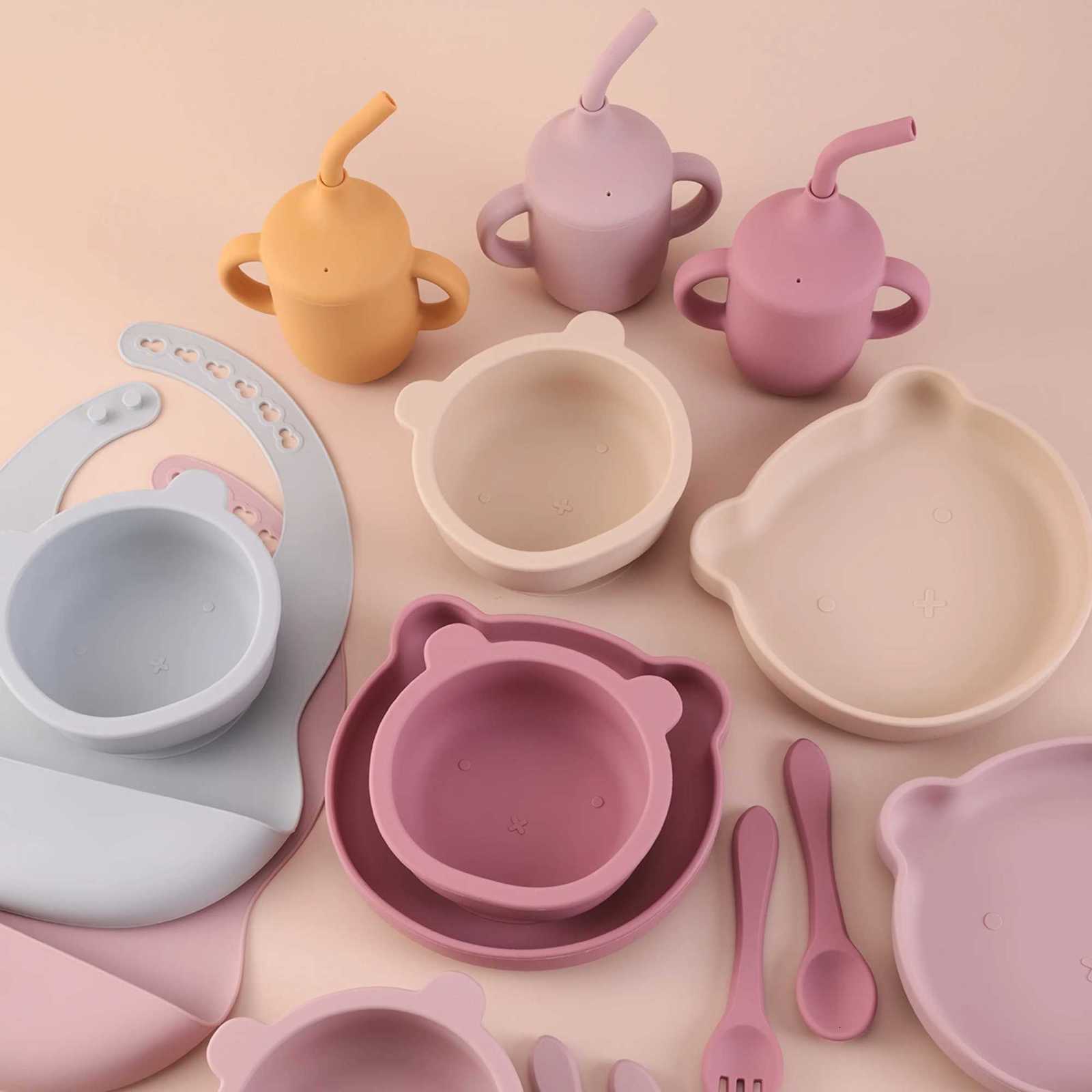 6PCS Color Kids Cartoon Bear Silicone Feeding Set Suction Bowl Dishes Plate Bib Portable Cup Utensils Infant Self Feeding X250806