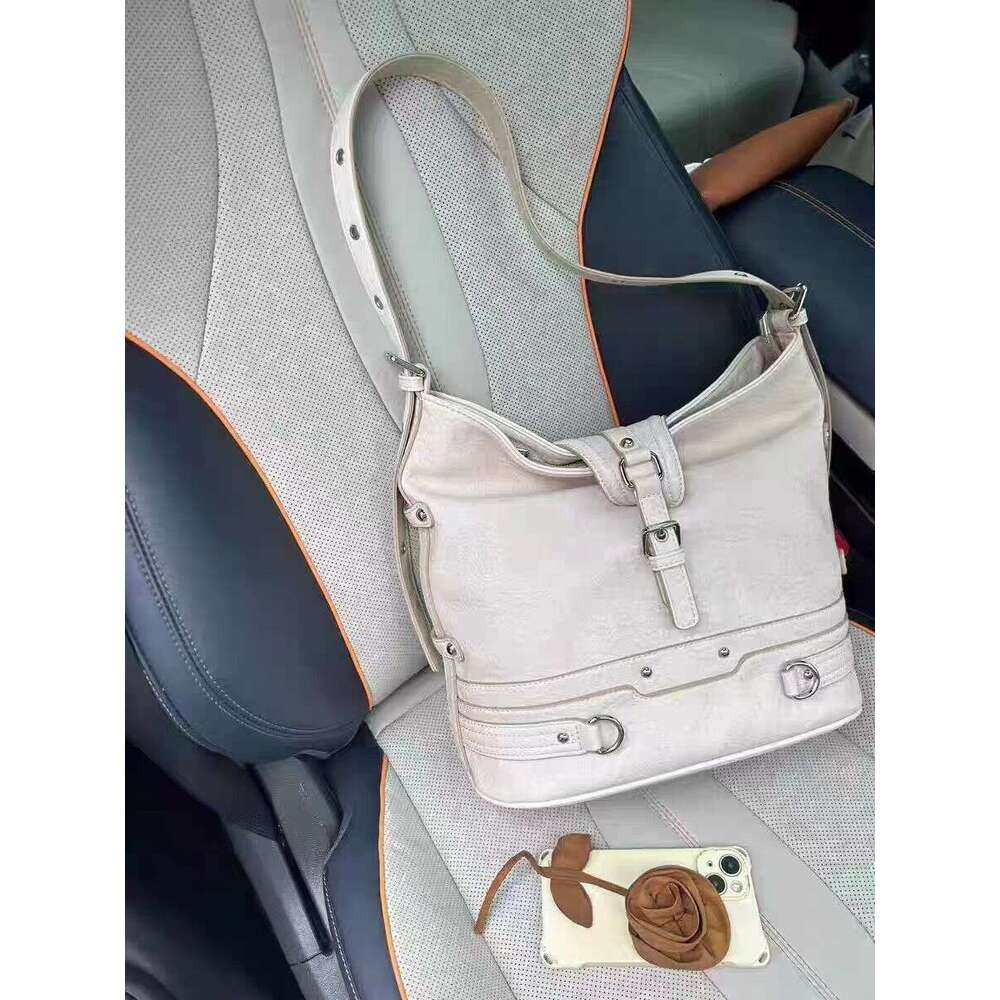 Designer Bag Tote bag Shoulder Bag Niche Vintage Bucket For Women New Fashion Versatile Commuter Tote Single Crossbody