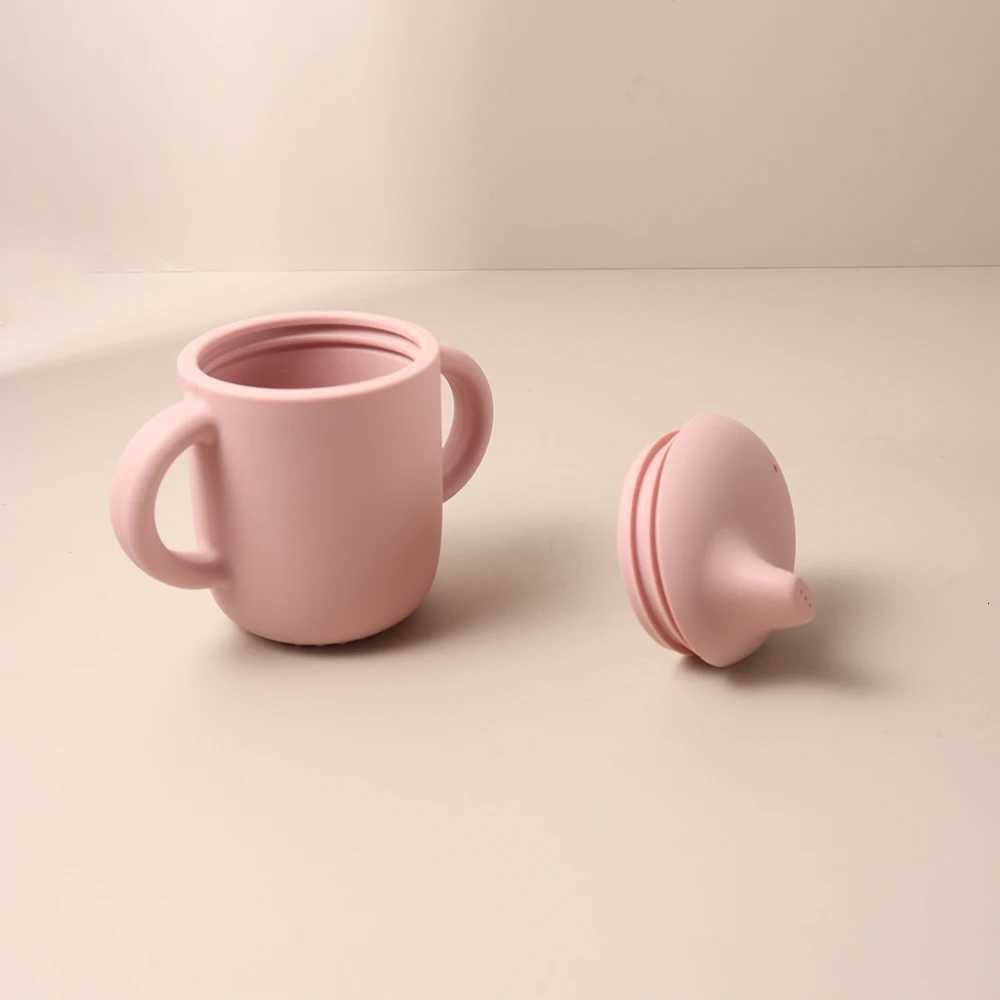 180ML Baby Silicone Sippy Cup BPA-Free Portable Feeding Cup Portable Learning Hand Shank Drinking Water Training Cups X250806
