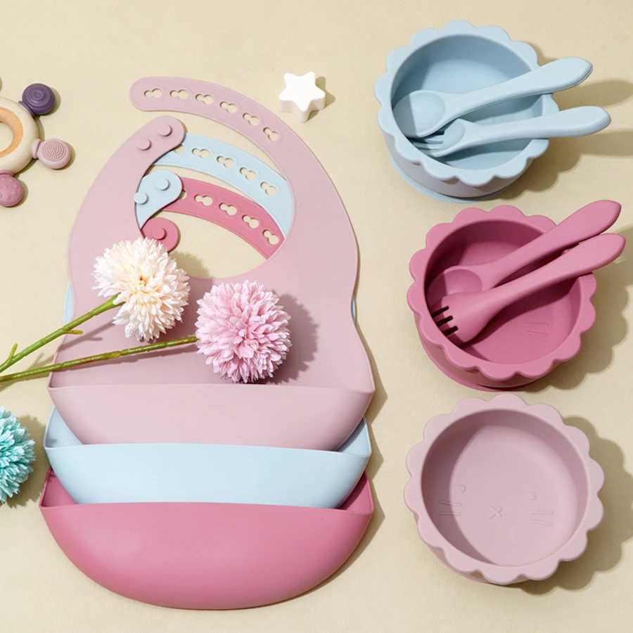 4PCS Baby Silicone Feeding Set Waterproof Baby Bib Suction Cartoon Plates Plate Sucker Bowl Training Fork Spoon Baby Supplies X250806