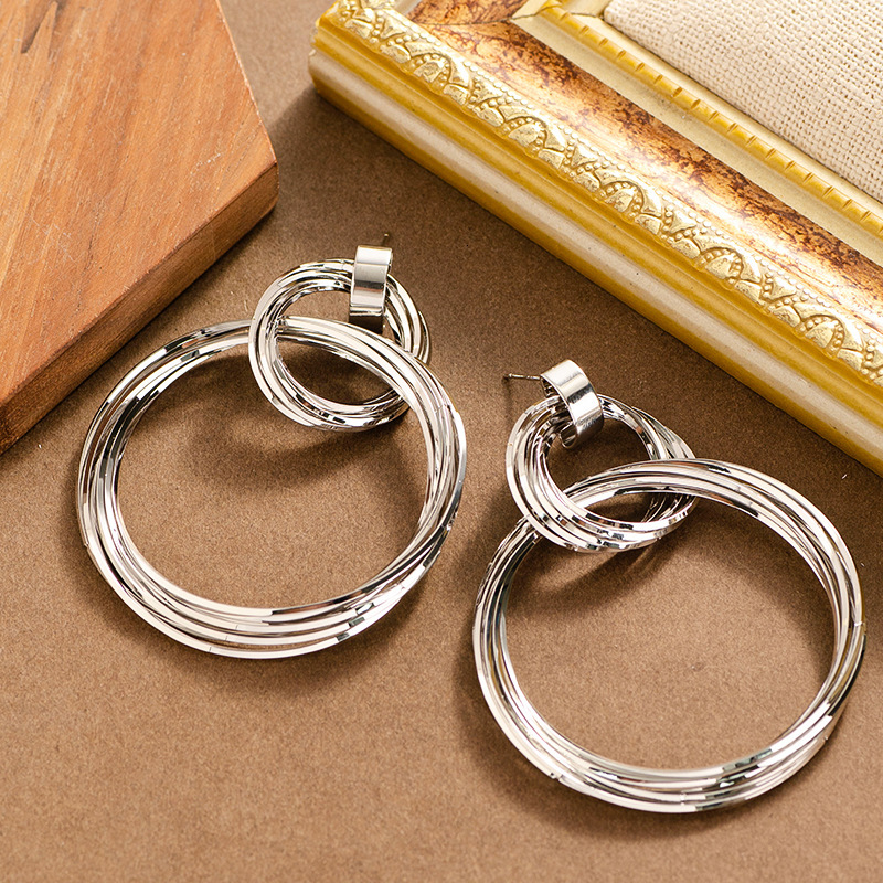 Fashion Exaggerated Style Geometric Circle Earrings for Women Simple Stylish High-end Sier Needle Ear Jewelry