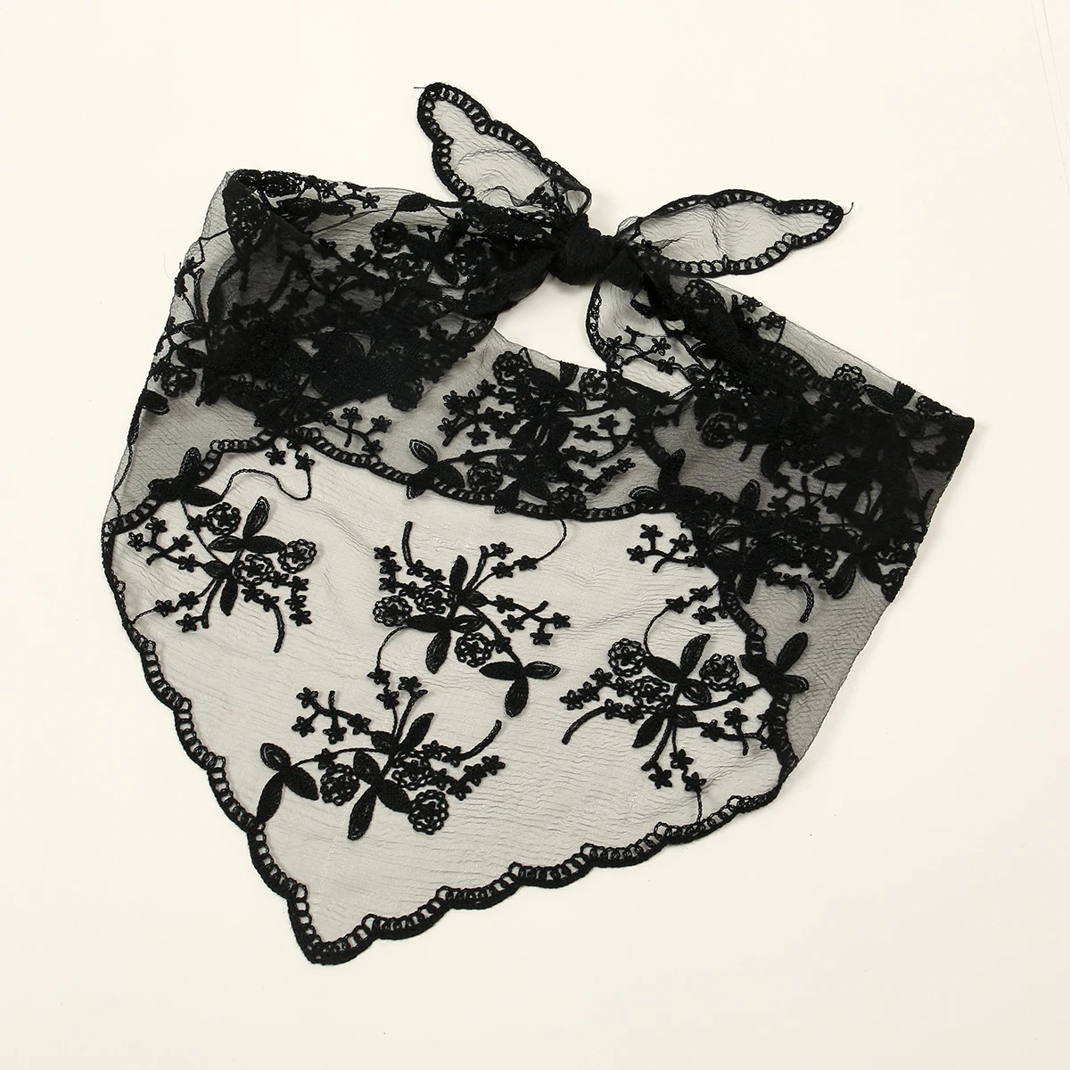 Elegant Lace Scarf Hollow Out Embroidery Foulard Bandana Solid Color Triangular Scarf Thin Vintage HandkerChiefs for Hair Woman 250806