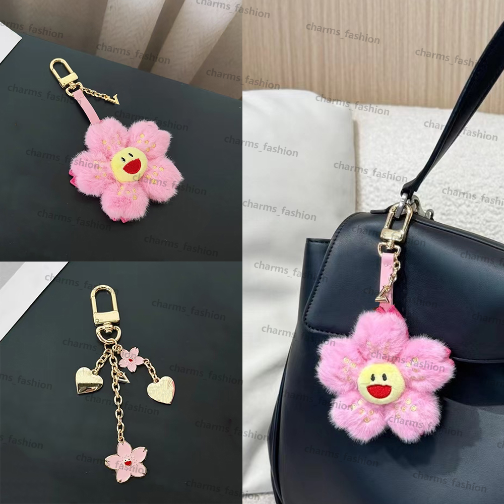 designers keychains Bag Charm Letters with designers keychain top Car Key Chain Women Buckle jewelry Keyring Bags Pendant Exquisite