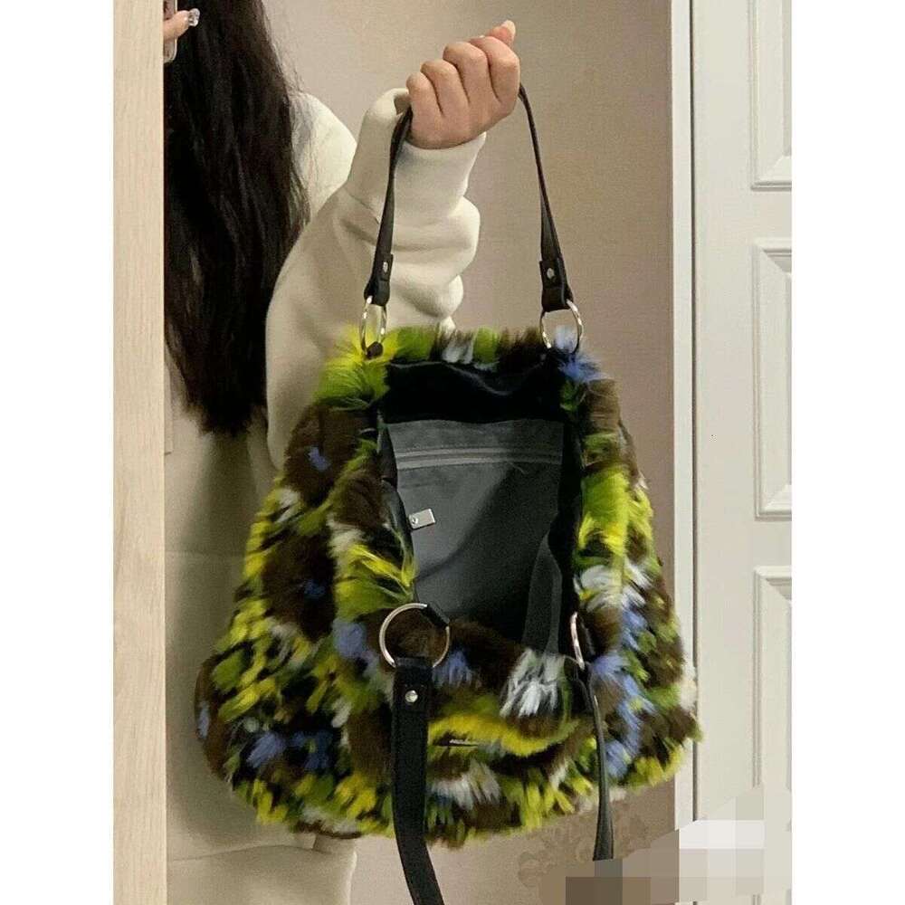 Designer Bag Tote bag Shoulder bag Plush For Women Large Capacity Y K Autumn Winter Furry Niche Design Handbag