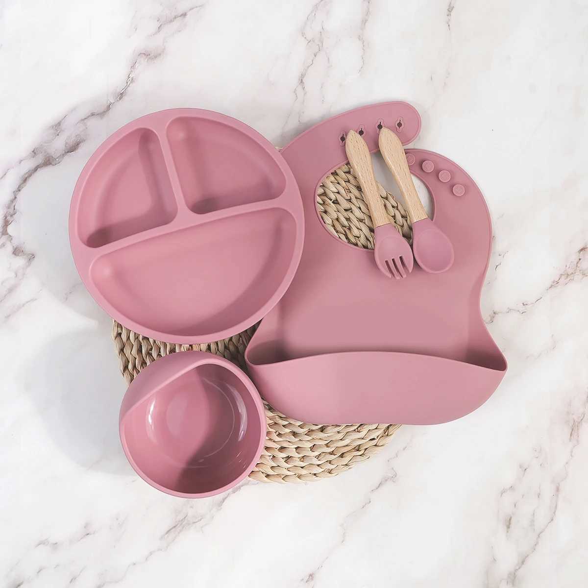 5pcs-1set Childrens Tableware Set Child Dishes Sucker Plate Bowl Utensils Soft Silicone Bibs Spoon Fork Sets Kids Tableware X250806