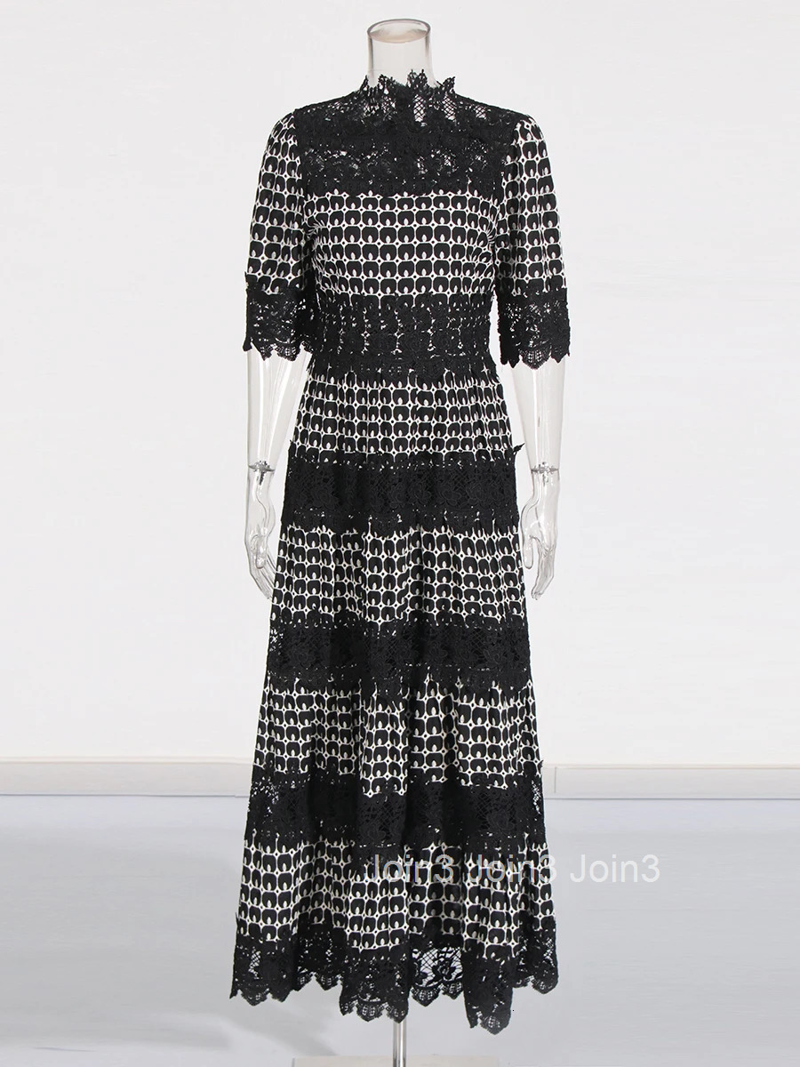 Embroidery Slimming Dress Women Stand Collar Half Sleeve High Waist Hollow Out Temperament Dresses Female Fashion