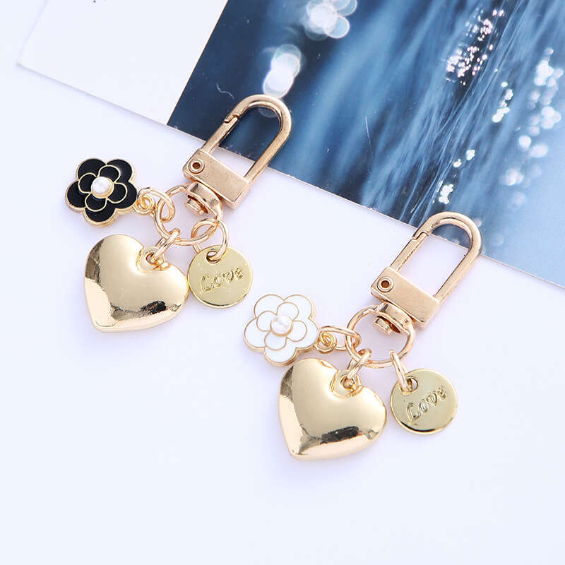 DHpet_wholesale Adorable Alloy Heart Keychain - Pearl & Camellia Flower Charm with Letter Pendant, Cute Bag Accessory for Women (8cm, 12g)