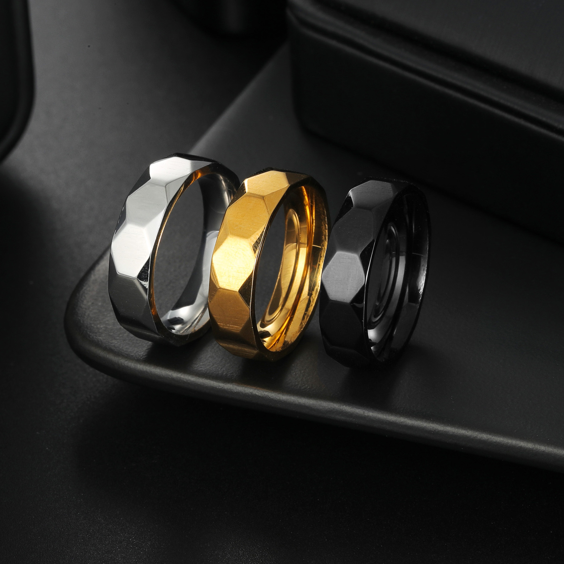 4mm Minimalism Stainless Steel Rhombus Surface Cutting Unisex Ring Jewelry Props Accessories Gifts Classic Couple Jewelry