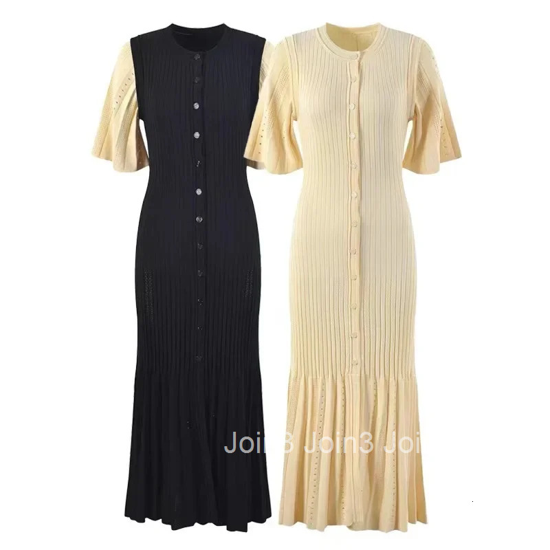 Elegant Waist-Fitted Flare Sleeve Knit Dress Socialite Style New Arrival Womens Single-Breasted Long Round Neck Dress