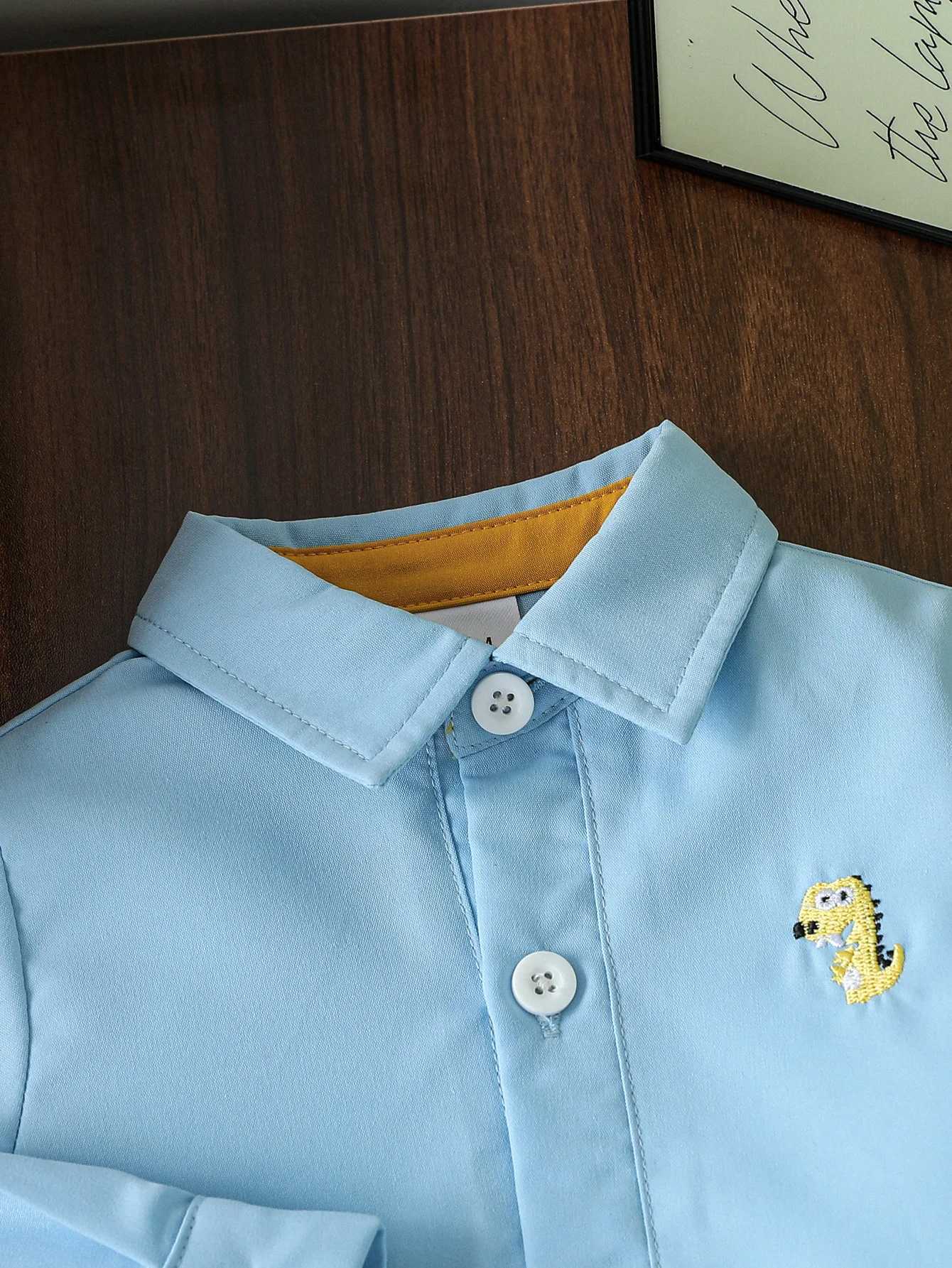 2025 New Spring Autumn Baby Boys Long Sleeve Blouses Shirts Korean Version Cartoon Dinosaurs Print Cute Lapel Tops X250806