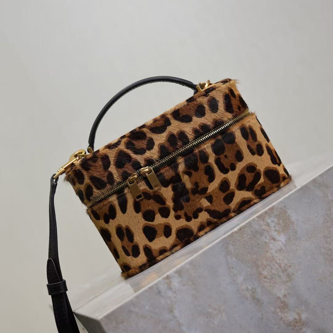 10a gaby vanity bag Leopard print cases makeup bag designer micro vanity bag mini cosmetic bag crossbody shoulder designer handbag womens bag purse