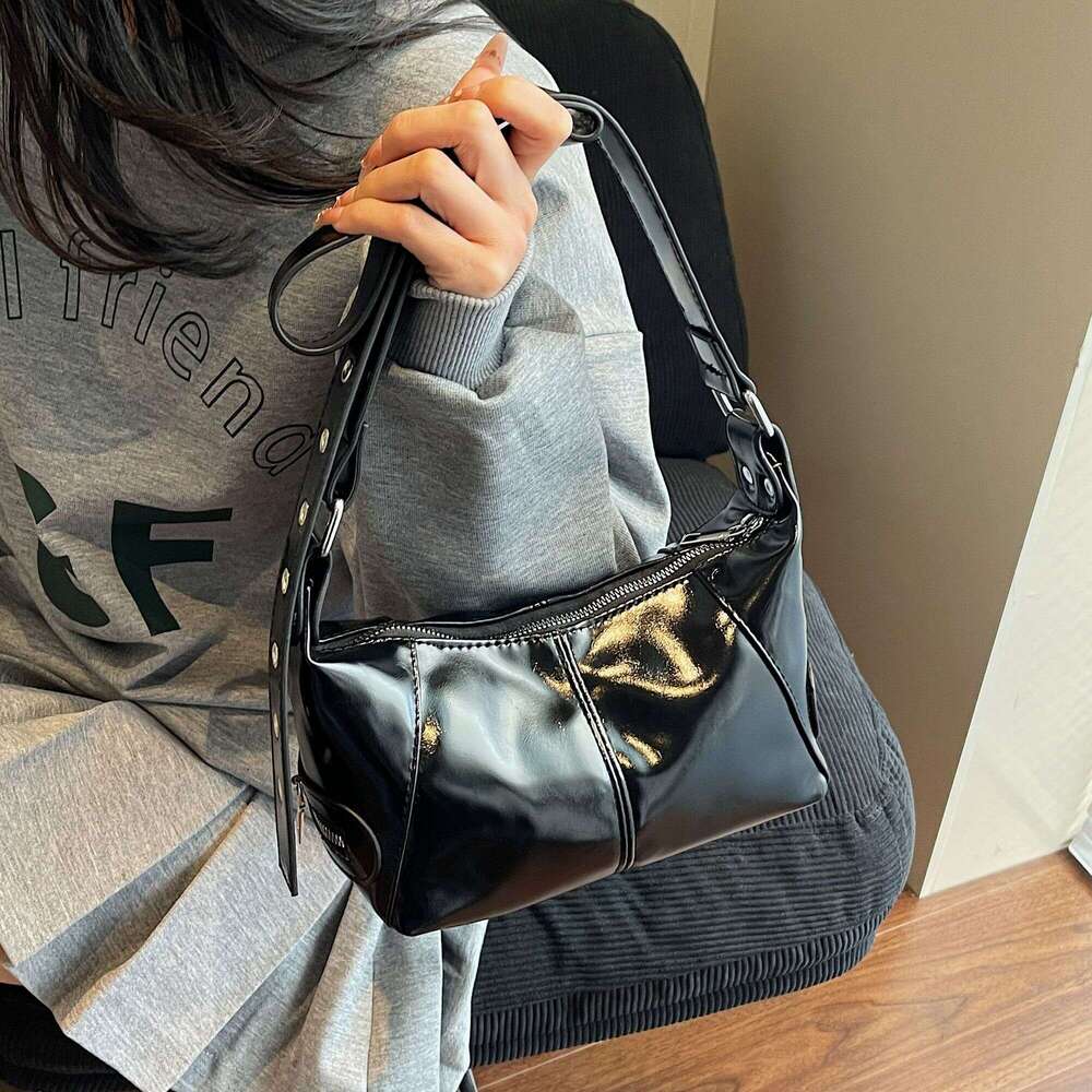 Designer Bag Tote bag Shoulder bag New Niche High End Oil Wax Leather Fashionable Stylish Dumpling Crossbody Underarm Women
