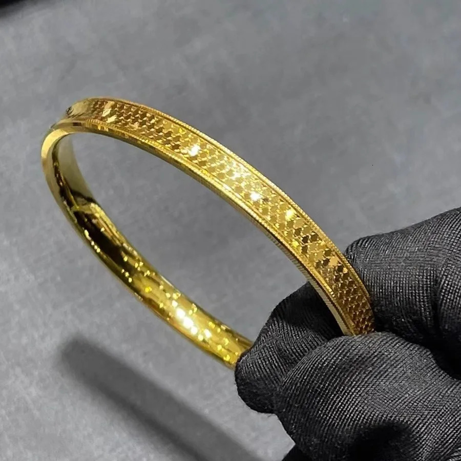 Womens Hand Bracelet Dubai Gold Color 8mm Sparkling Cuff Bangles Wristband Jewelry Accessories Wholesale 250805