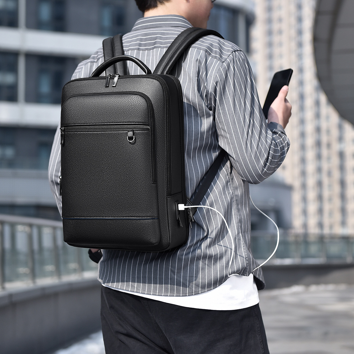 Free Shipping Designer Luxury New Backpack Men's Business High-end Computer Bag Large Capacity Business Travel Bag Casual Student Bag