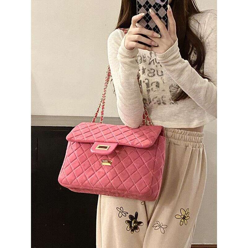 Versatile woolen chain wandering tote new women's 2024 summer large capacity dia grid shoulder crossbody bag