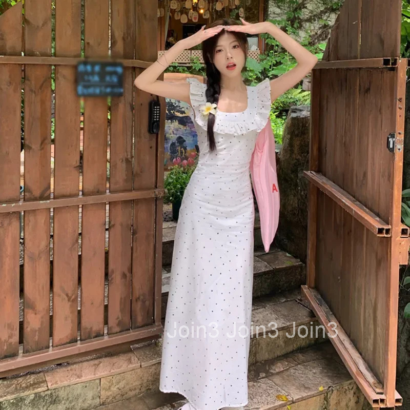 Elegant White Polka Dot Long Dress Womens Summer Hot Sale Of The Season New Small Fly Sleeve Unique Design Waist Cinch French S