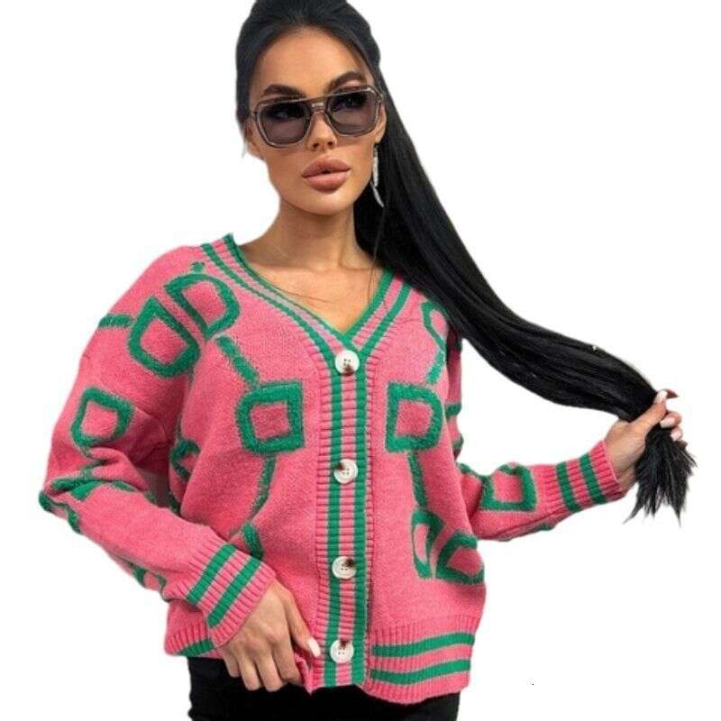 Women's Clothing Casual Color Contrast Letter Breasted Long Sleeved Knitted Sweater Cardigan Jacket