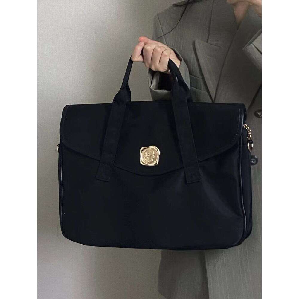 Designer Bag Tote bag Shoulder Bag Multifunctional Inch Crossbody Laptop Handheld Notebook For Women Lenovo Legion Large Capacity