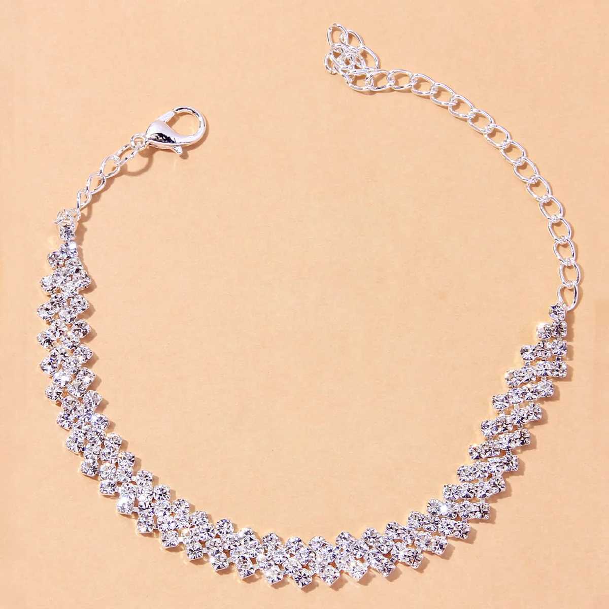 Fashion Shining Lozenge Chain Anklet for Women Fashion Silver Color Summer Beach Ankle Barefoot Sandals Foot Jewelry Y250805