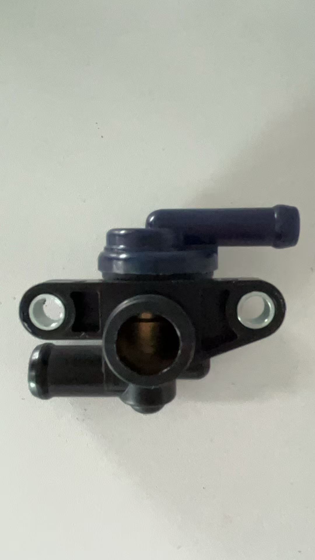 Thermostat suitable for automotive thermostat assembly aluminum