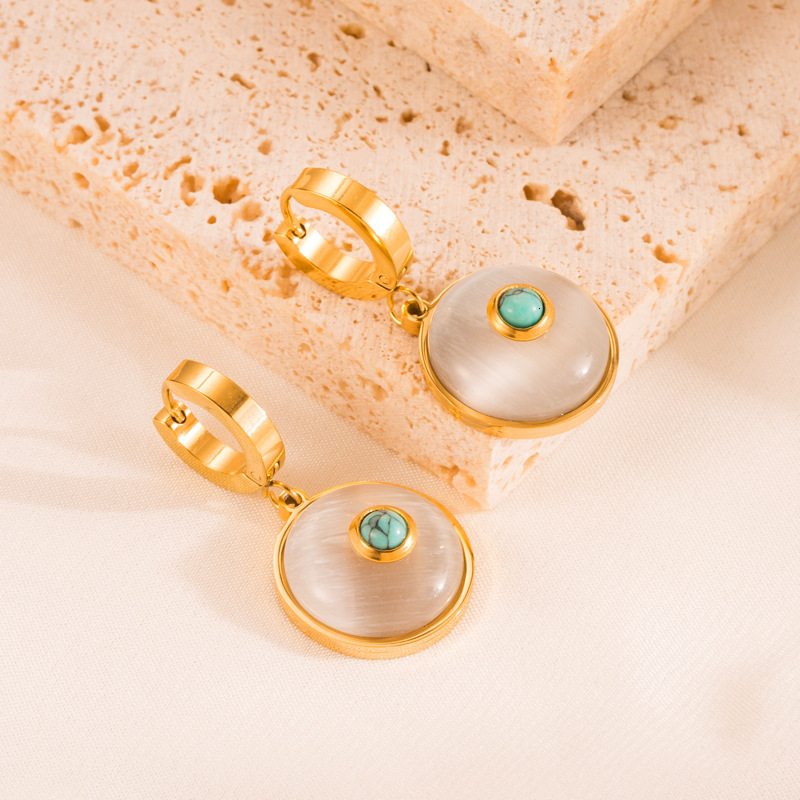 Titanium Steel Butterfly Circular Turquoise Pendant Earrings Free Shipping Designer Luxury Jewelry Fashionable Temperament Hip-hop Ear Accessories