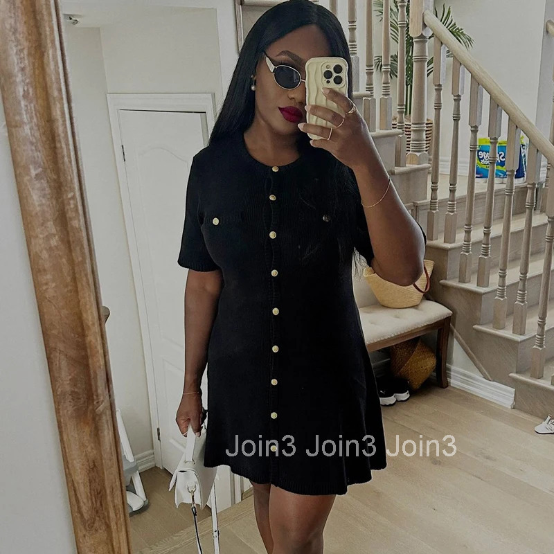 Elegant White Knitted Mini Dress Women Sexy Slim Fit Ribbed Knit Dress Metal Button Short Sleeve Holiday Party Mini Dress