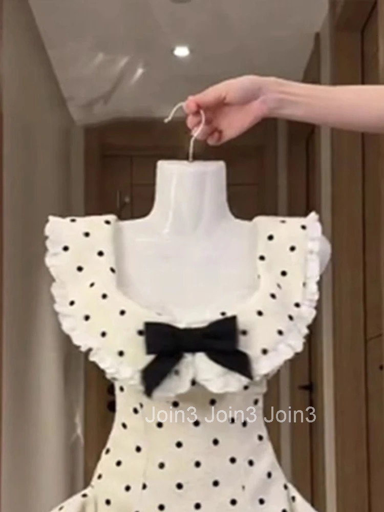 Summer Retro Elegant Women Dress Y2k Design Polka Dot Slim Fit Bow Mini Dress Fashion Female Korea Style Sexy Chic Party Outfits